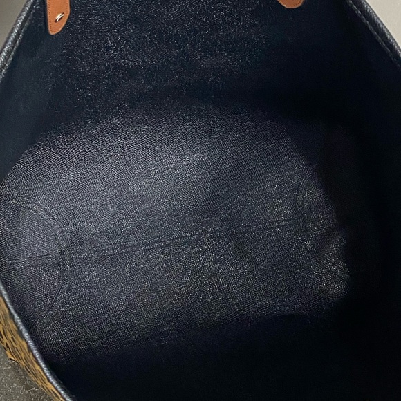 Coach Wild Heart Reversible City Tote Leopard Ocelot - Picture 13 of 13